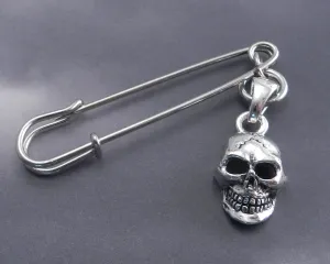 Safety Pin with Skull XL Pendant