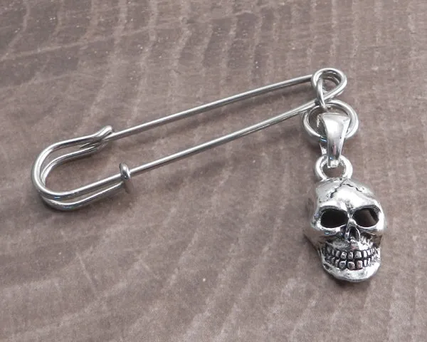 Safety Pin with Skull XL Pendant